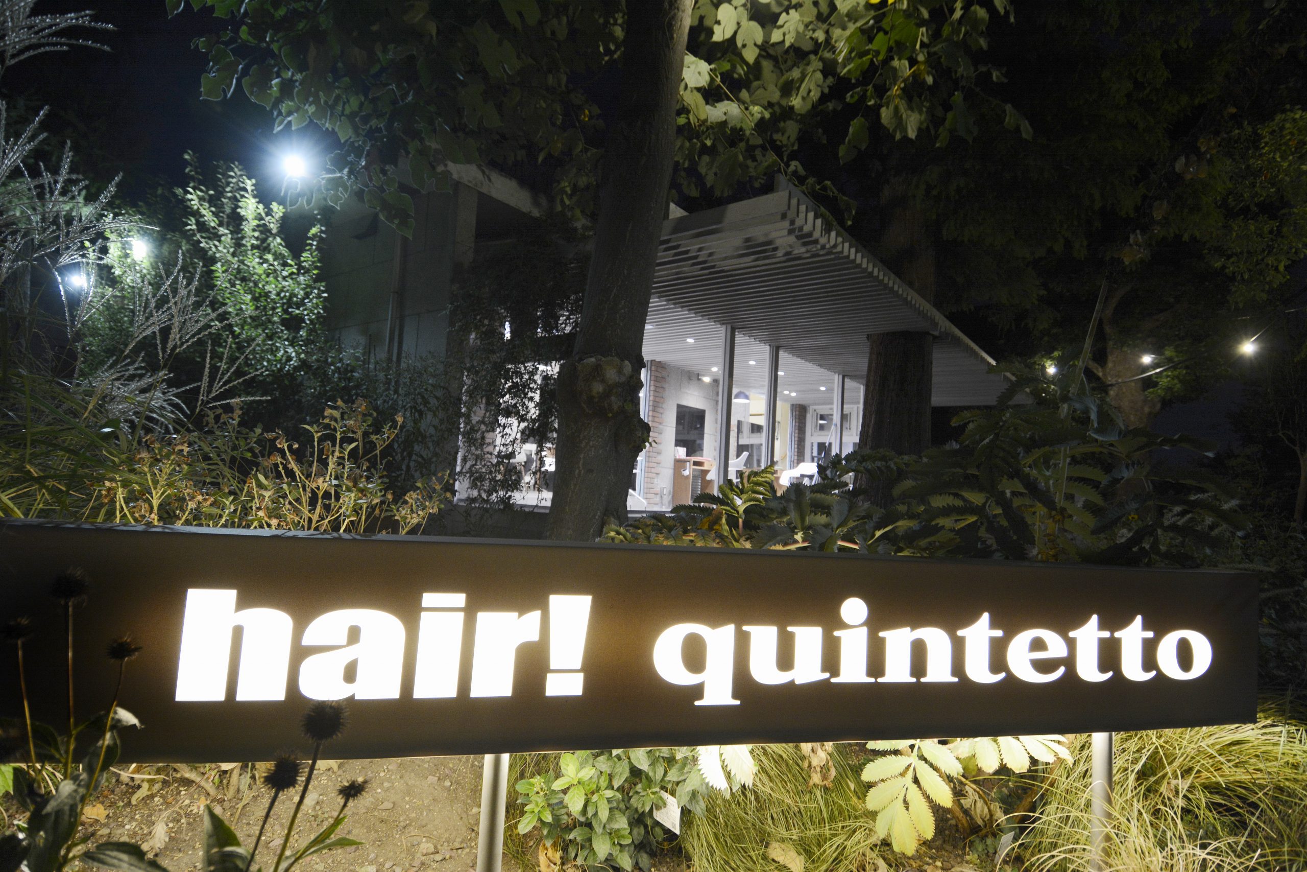 ◎Case 1_quintetto<br />
無料施術で実感させるホームケア提案